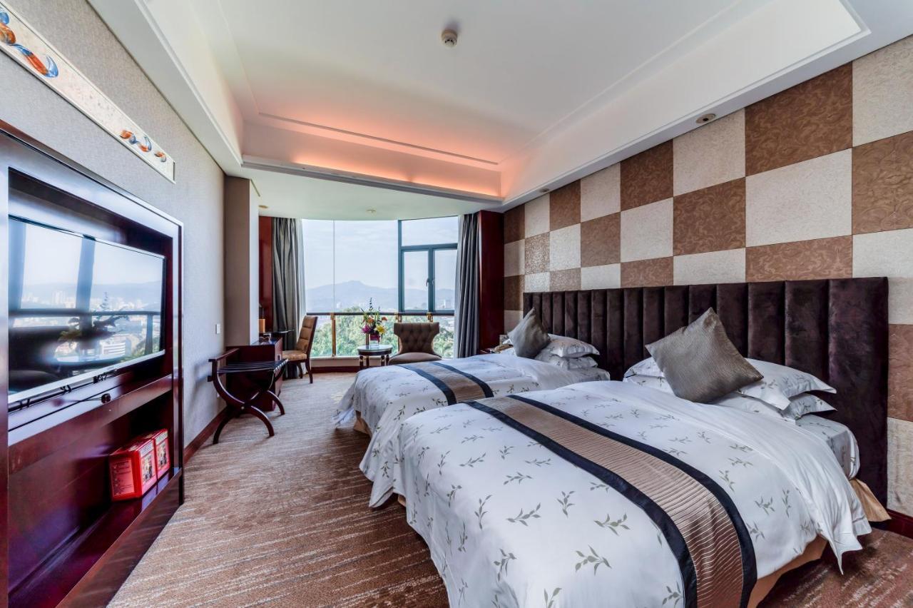 Goodview Hotel Sangem Zhangmutou Buitenkant foto