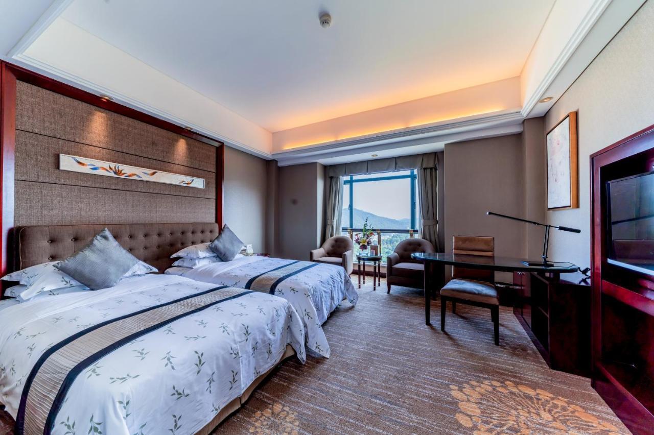 Goodview Hotel Sangem Zhangmutou Buitenkant foto